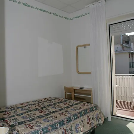 Hotel Rosa 3*