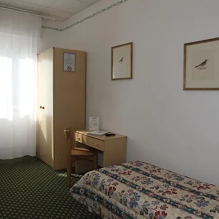 Rosa Hotel 3*
